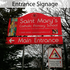 Entrance-Signage